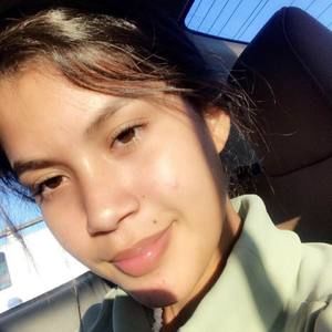 Meet your Posher, Rosa